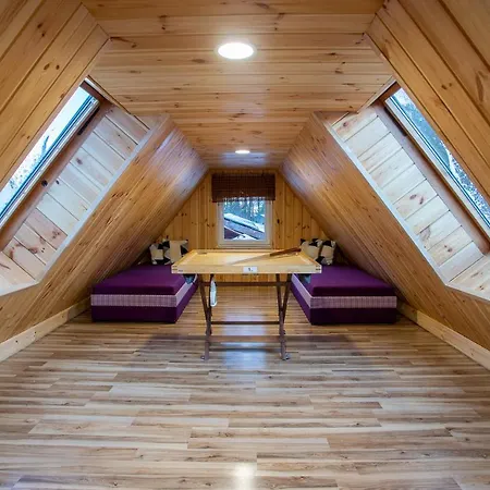 Brivdienu Maja Mierpilnai Gimenes Atputai Siltumnica Holiday home