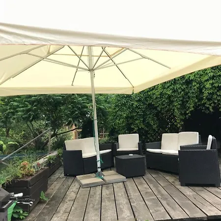Brivdienu Maja Mierpilnai Gimenes Atputai Siltumnica Skulte (Limbazi)
